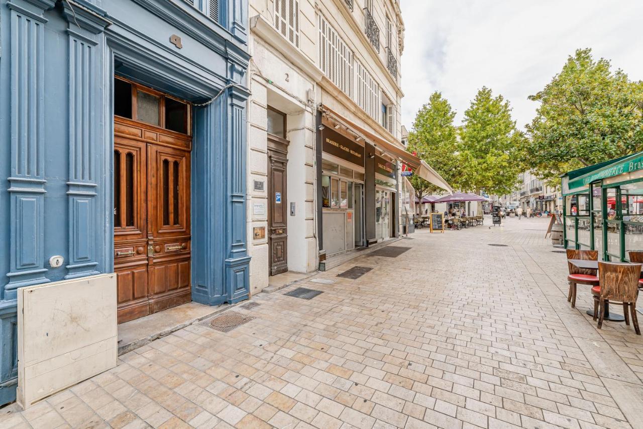 Balcon Filant, Vue 180, Store, Netflix, Clim ,Ascenseur, T2, Acces Avec Code Apartment Marseille Bagian luar foto